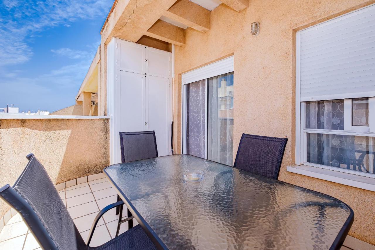 Piso 2 Dormitorios, Equipado, 5 Min Playa Del Cura ตอร์เรเวียคา ภายนอก รูปภาพ